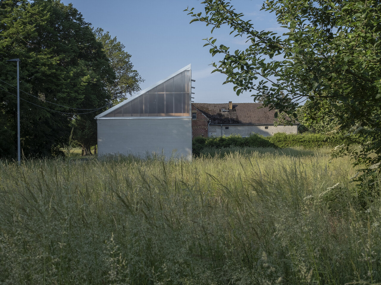 Einfamilienhaus in Sonnewalde, Blick von Osten, Bearbeitung für (link: https://www.habermann-architektur.de text: Habermann Architektur)